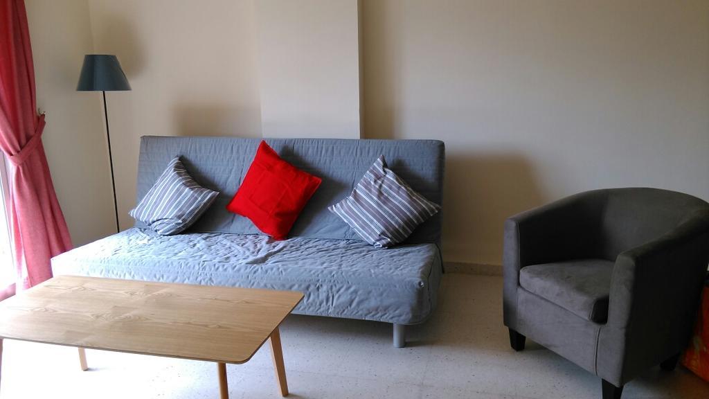 Modern City Center Apt ラルナカ エクステリア 写真