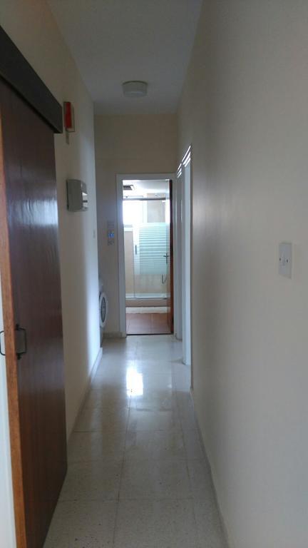Modern City Center Apt ラルナカ エクステリア 写真
